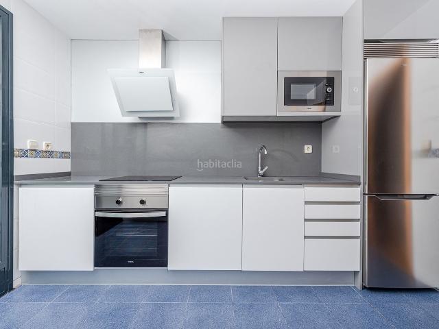 Piso en venta en Madrid, Rejas. Pisos.