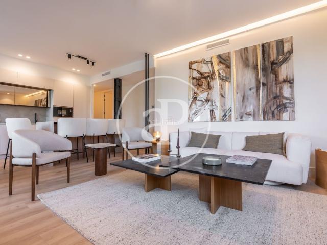 Piso en venta en Madrid, Ríos Rosas Nuevos Ministerios. Piso en venta en Almagro. Pisos.