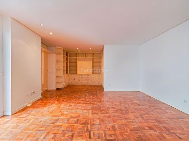 Piso en venta en Madrid, Ríos Rosas Nuevos Ministerios. Piso en venta en la Calle Ponzano. Pisos.