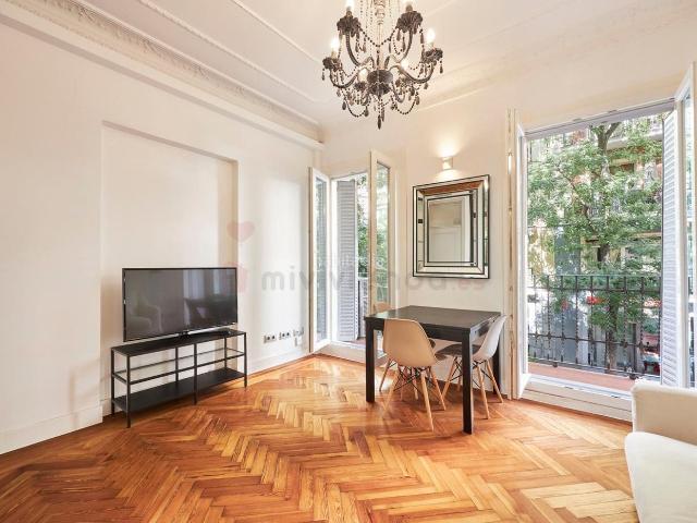 Piso en venta en Madrid, Ríos Rosas Nuevos Ministerios. Pisos.