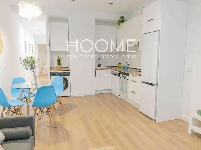 Piso en venta en Madrid, Rosas Musas. PISO A ESTRENAR, UN DORMITORIO Y UN BAÑO, URBANIZACION DE 2007, A 4 MINUTOS ANDANDO DEL METRO LAS ROSAS. Pisos.