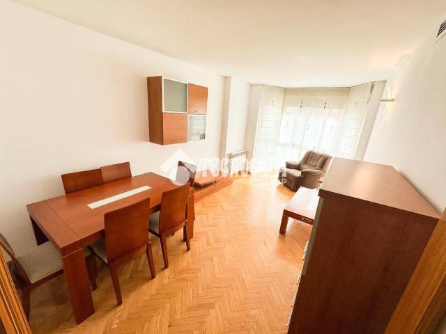 Piso en venta en Madrid, Rosas Musas. Piso en venta en Madrid. Pisos.