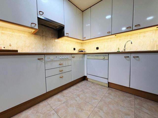 Piso en venta en Madrid, Santa Eugenia. Piso en Urbanización con Piscina en Santa Eugenia. Pisos.