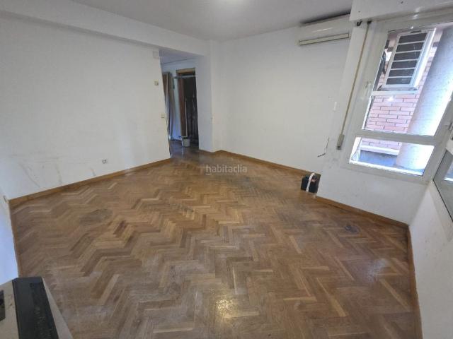 Piso en venta en Madrid, San Diego. Solvia Inmobiliaria Piso Madrid. Pisos.