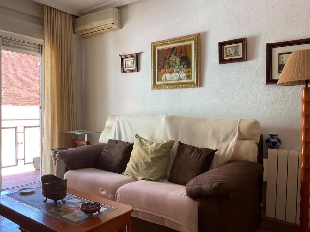 Piso en venta en Madrid, San Diego. Pisos.