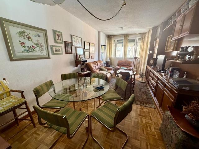 Piso en venta en Madrid, San Diego. Pisos.