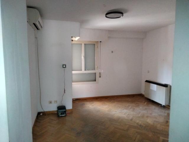 Piso en venta en Madrid, San Diego. Pisos.
