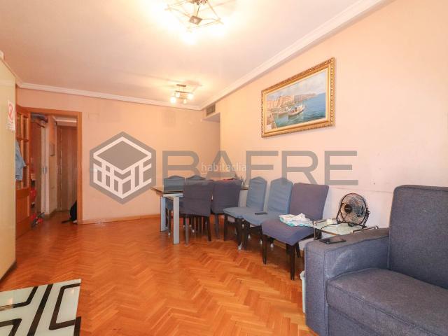 Piso en venta en Madrid, San Fermín. Pisos.