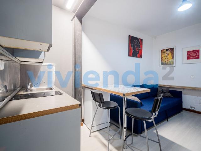 Piso en venta en Madrid, San Isidro. Piso en San Isidro, 19 m2, 1 dormitorios, 1 baxF1os, 124.000 euros. Pisos.