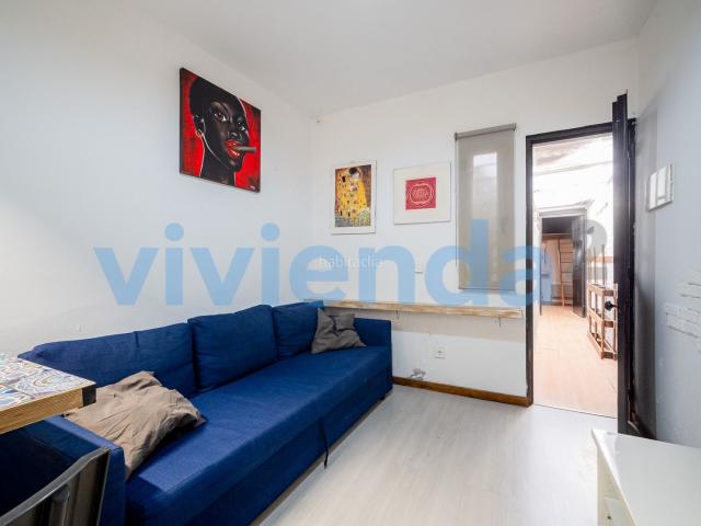 Piso en venta en Madrid, San Isidro. Piso en San Isidro, 19 m2, 1 dormitorios, 1 baxF1os, 124.000 euros. Pisos.