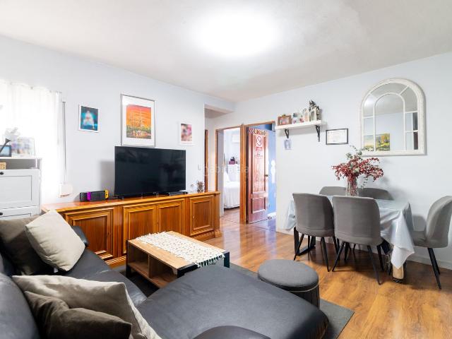 Piso en venta en Madrid, San Isidro. Piso en venta en Calle Alcaudón. Pisos.