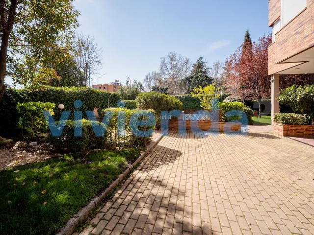 Piso en venta en Madrid, San Pascual. Piso en San Pascual, 125 m2, 3 dormitorios, 2 baxF1os, 943.500 euros. Pisos.
