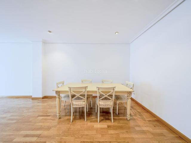 Piso en venta en Madrid, Sanchinarro. Pisos.