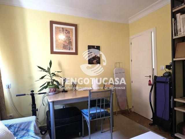 Piso en venta en Madrid, Simancas. Piso en venta en Calle Zubieta. Pisos.