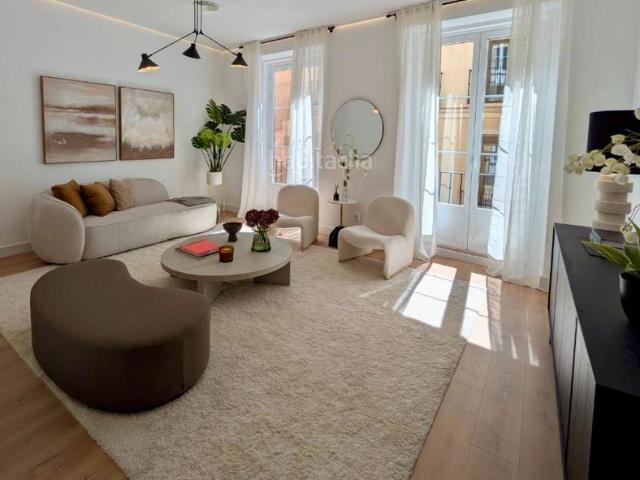 Piso en venta en Madrid, Sol. Piso en venta en Sol. Pisos.