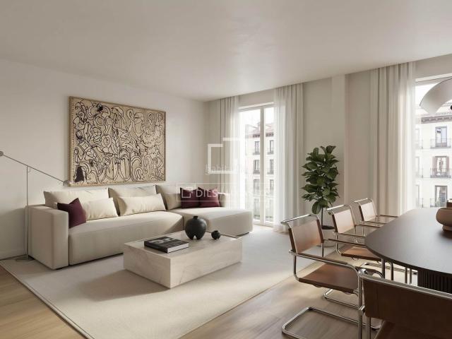 Piso en venta en Madrid, Sol. Piso Excelentes de 3 dormitorios en venta en Sol, Madrid. Pisos.