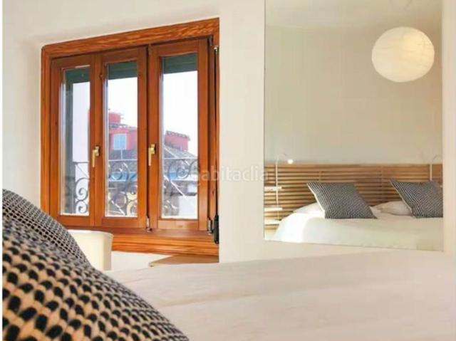 Piso en venta en Madrid, Sol. Vivienda junto a Puerta del Sol Madrid. Pisos.