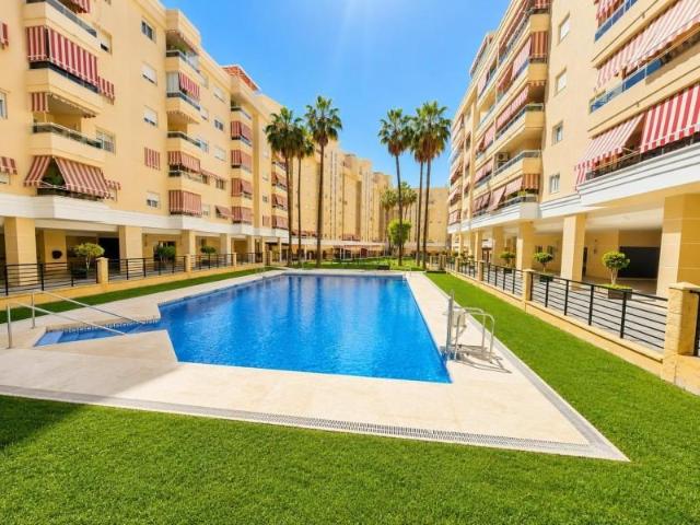 Piso en venta en Málaga, Teatinos