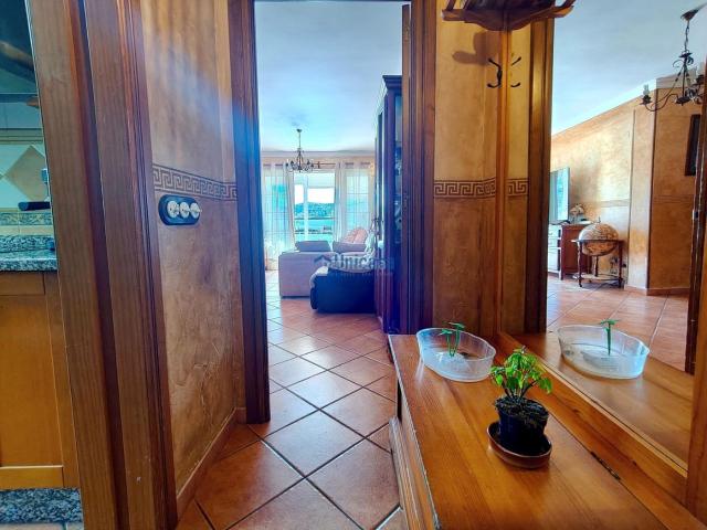 Piso en venta en Málaga, Alegría de la Huerta Jardín de Málaga. Descubre este magnífico piso en la demandada zona de Huerta Nueva, en Ciudad Jardín. Pisos.