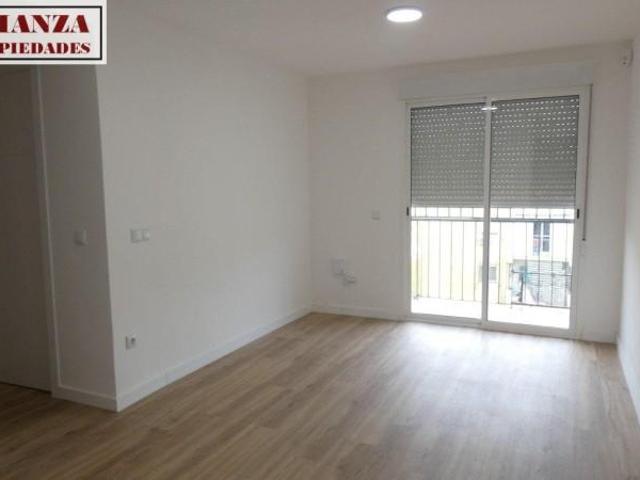 Piso en venta en Málaga, Avenida Juan XXIII