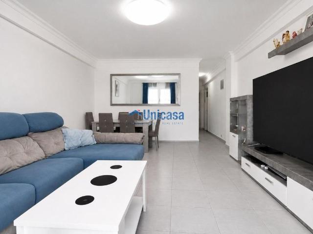 Piso en venta en Málaga, Barrio de Ciudad Jardín. Piso en Ciudad Jardín con garage y terraza. Pisos.