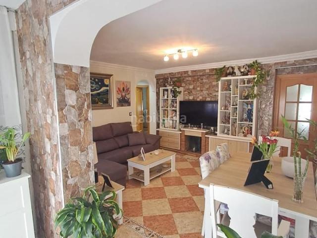 Piso en venta en Málaga, Barrio de Ciudad Jardín. Piso en exclusiva en Ciudad Jardín Málaga con ascensor privado y reforma integral. Pisos.