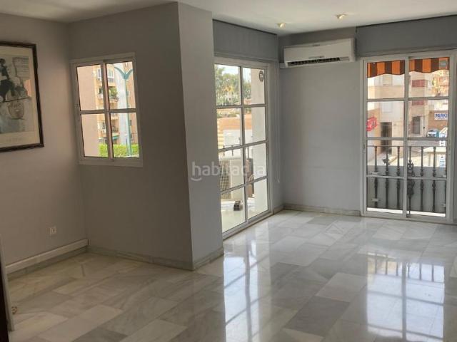 Piso en venta en Málaga, Camino de Antequera. Piso en Venta Frente al Hospital Carlos Haya. Pisos.