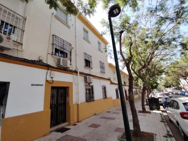 Piso en venta en Málaga, Carranque Haza Cuevas. Luminoso piso de 3 dormitorios con gran potencial de rentabilidad en Málaga. Pisos.
