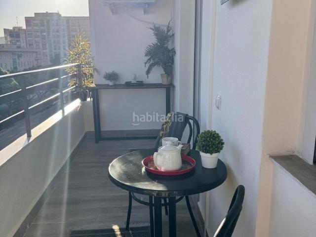 Piso en venta en Málaga, Carranque Haza Cuevas. PISO TOTALMENTE REFORMADO CON TERRAZA GARAJE OPCIONAL. Pisos.