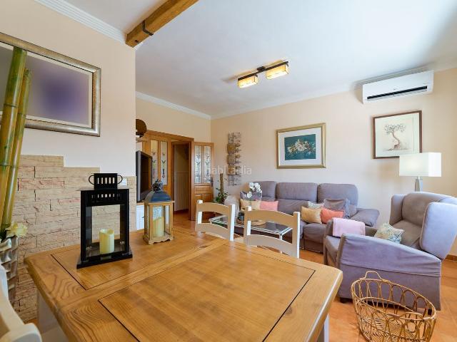 Piso en venta en Málaga, Carranque Haza Cuevas. PISO CON GARAJE EN AVDA DE ANDALUCIA. Pisos.