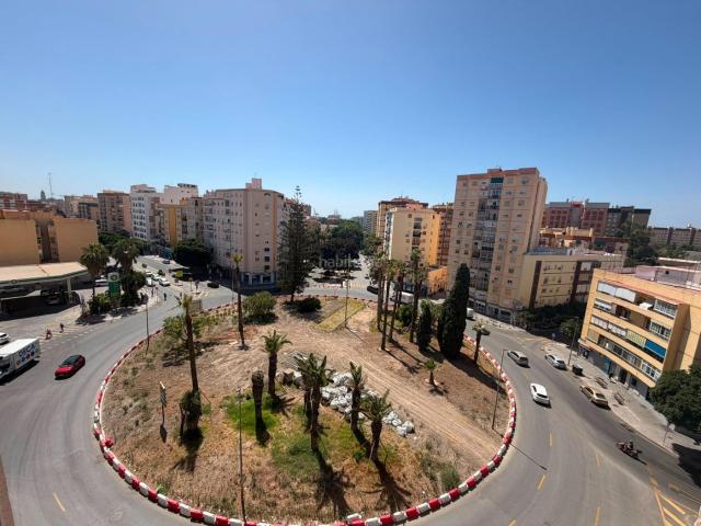 Piso en venta en Málaga, Carranque Haza Cuevas. PISO LAS CHAPAS7CALLE HILERA. Pisos.