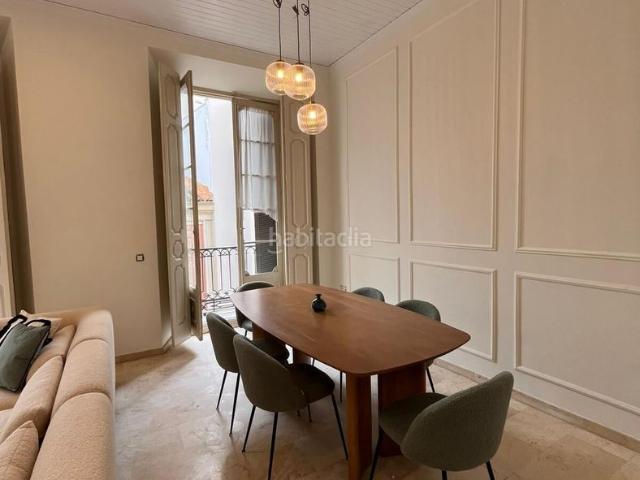 Piso en venta en Málaga, Centro Histórico. Historia por fuera, diseño por dentro!. Pisos.