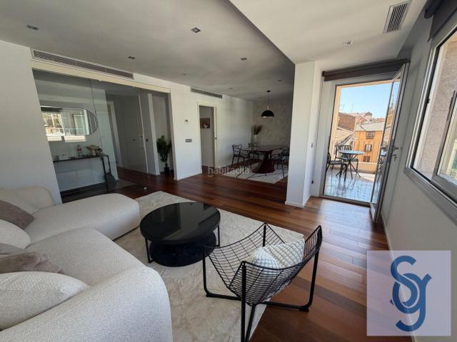 Piso en venta en Málaga, Centro Histórico. Piso con reforma integral. Pisos.