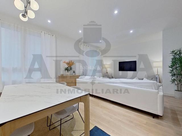 Piso en venta en Málaga, Centro Histórico. Piso en venta en Plaza del Teatro. Pisos.