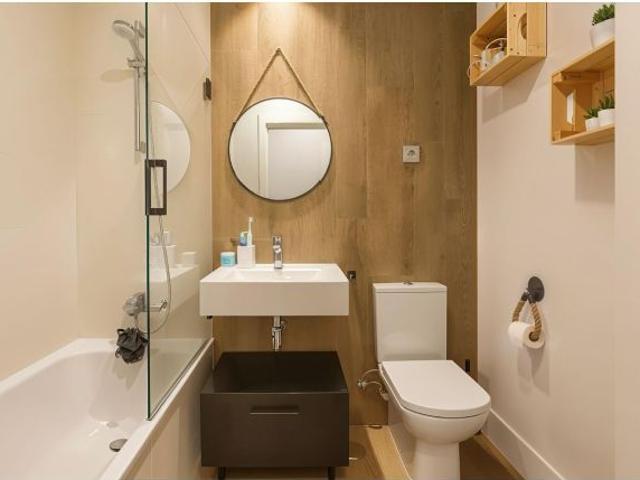 Piso en Venta en Málaga del Fresno, Málaga