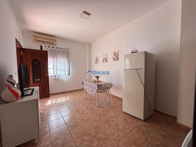 Piso en venta en Málaga, Distrito Zeta Recinto Ferial Cortijo de Torres. PISO REFORMADO DE 1 HABITACIÓN EN LOS PRADOS IDEAL INVERSIÓN O PRIMERA VIVIENDA!. Pisos.
