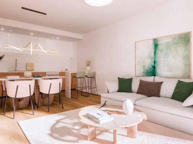 Piso en venta en Málaga, Distrito Zeta Recinto Ferial Cortijo de Torres. Pisos.