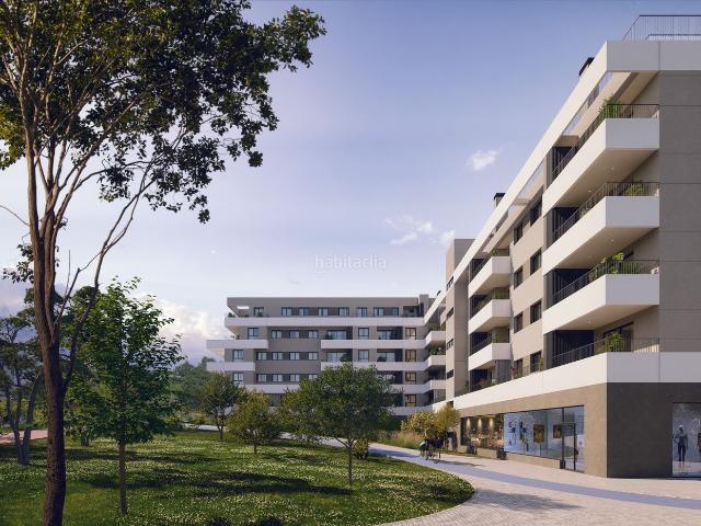 Piso en venta en Málaga, Distrito Zeta Recinto Ferial Cortijo de Torres. Pisos.
