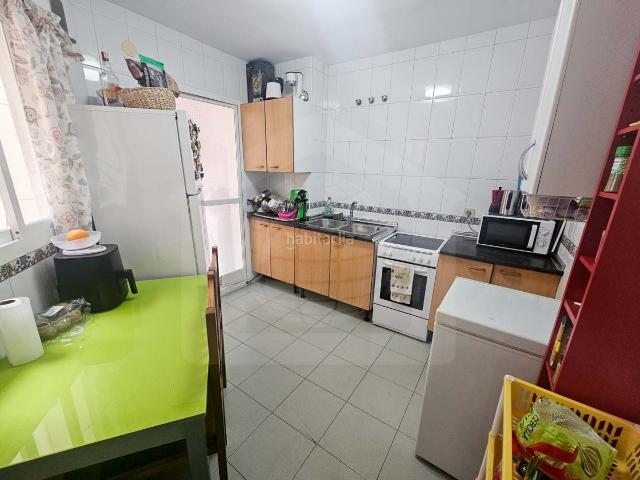 Piso en venta en Málaga, El Consul Ciudad Universitaria El Romeral. Recinto cerrado en Teatinos CM600B. Pisos.