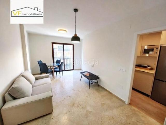 Piso en venta en Málaga, El Ejido. Vive o alquila aquí siempre aciertas!. Pisos.