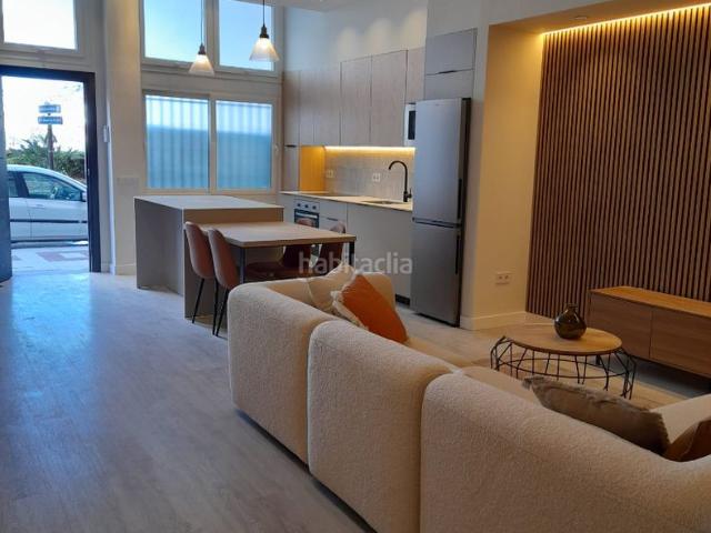 Piso en venta en Málaga, El Ejido. VIVIENDA ÚNICA TOTALMENTE REFORMADA CON PATIO PRIVADO EN EL EJIDO. Pisos.