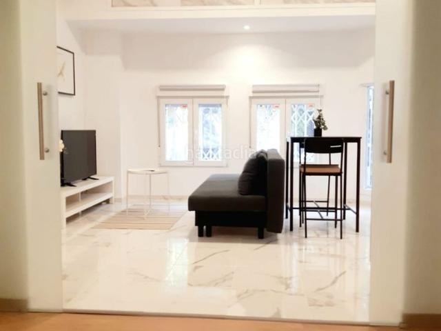 Piso en venta en Málaga, El Ejido. Casa en Venta 1 habitaciones 1 baños. Pisos.