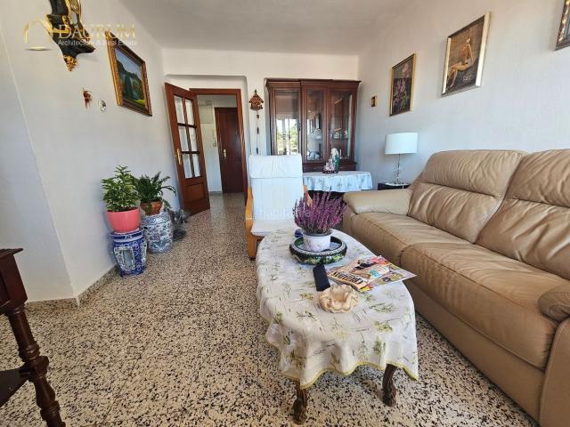 Piso en venta en Málaga, El Ejido. MARAVILLOSO PISO DE 3 HABITACIONES EN MÁLAGA CENTRO. Pisos.
