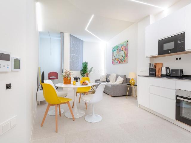 Piso en venta en Málaga, El Ejido. Piso Centro Málaga. Pisos.
