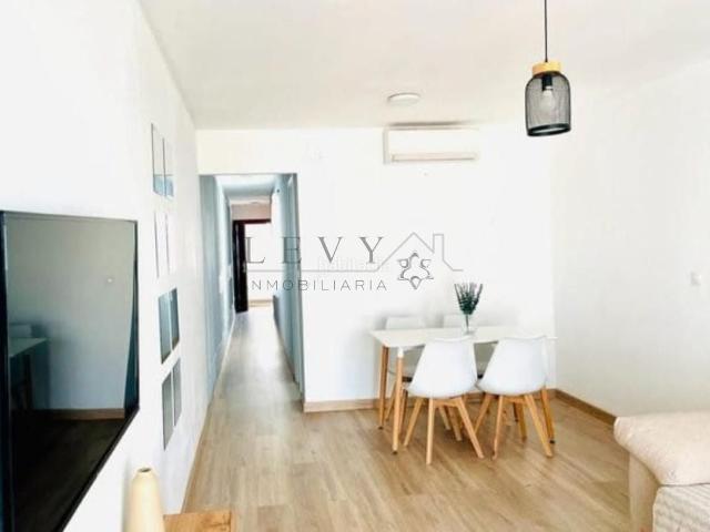 Piso en venta en Málaga, El Ejido. Pisos.