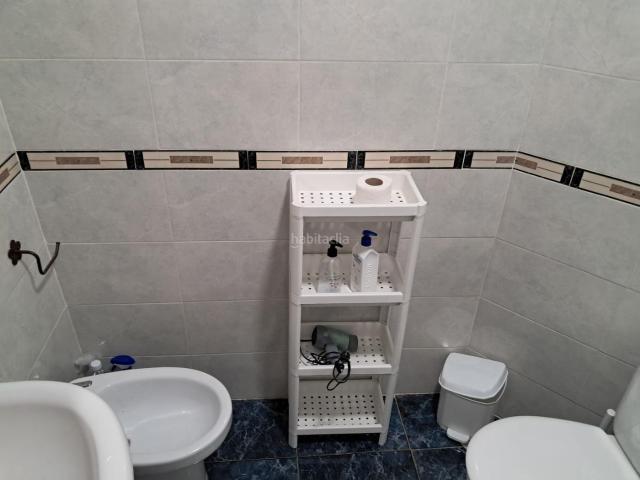 Piso en venta en Málaga, El Molinillo Capuchinos. Acogedor Piso en Capuchinos, Málaga Ideal para Familias. Pisos.