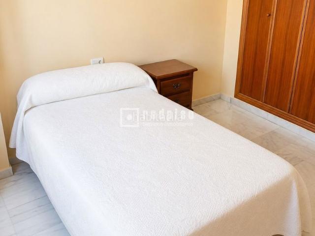 Piso en venta en Málaga, El Molinillo Capuchinos. PISO EN VENTA EN ALAMEDA DE CAPUCHINOS. Pisos.