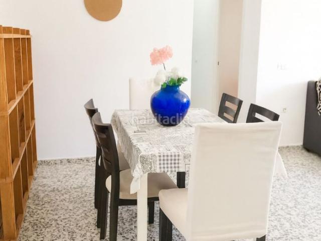 Piso en venta en Málaga, El Molinillo Capuchinos. Piso luminoso en venta en Málaga. Pisos.