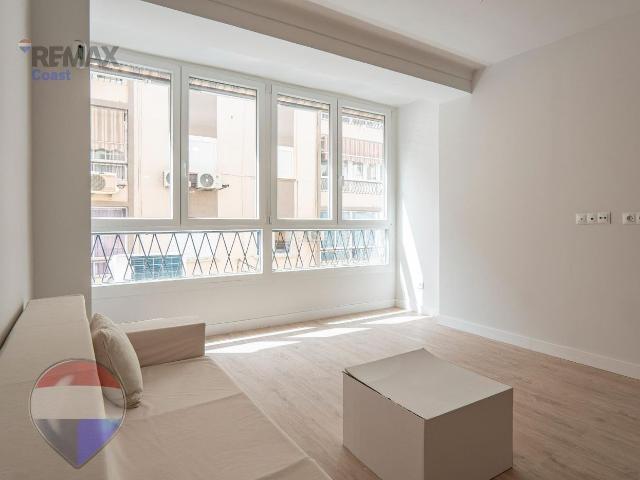 Piso en venta en Málaga, Gibralfaro. PISO REFORMADO EN EL ENTORNO DE LA VICTORIA. Pisos.