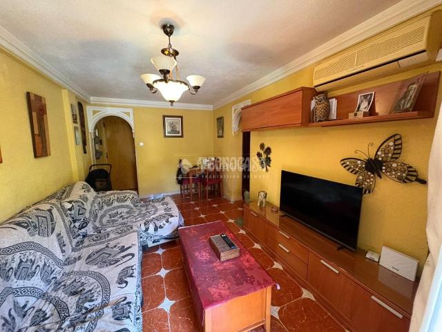 Piso en venta en Málaga, Girón Las Delicias. Piso en venta en Málaga. Pisos.